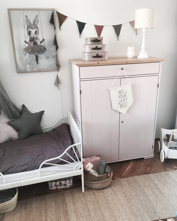 Lamps&Company, Bordlampe til barnerommet, dots beige - Bilde 7