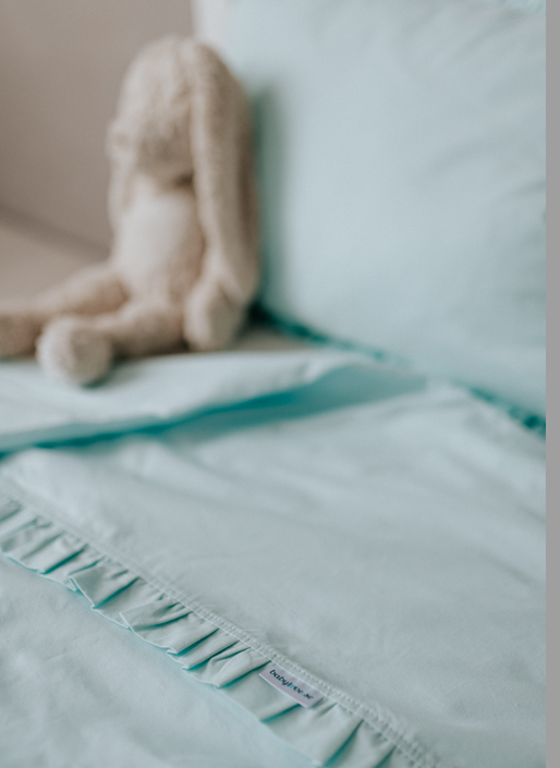 Babylove, Mint sengesett spjelseng og juniorseng