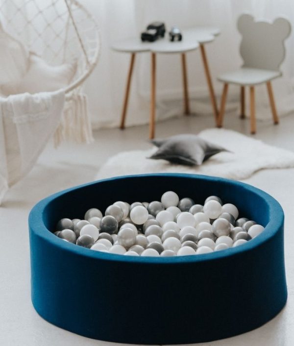 Mørkeblå ballbasseng BASIC, 90x30 med baller (hvit, perle, grå, sølv)
