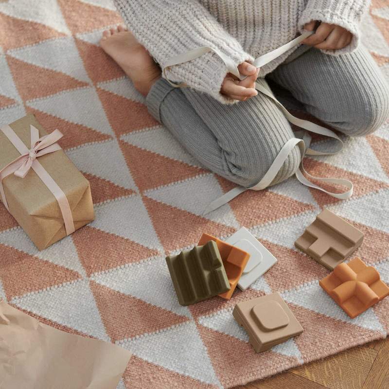 Liewood, Berlin teppe med frynser, Triangle tuscany rose mix - Bilde 3