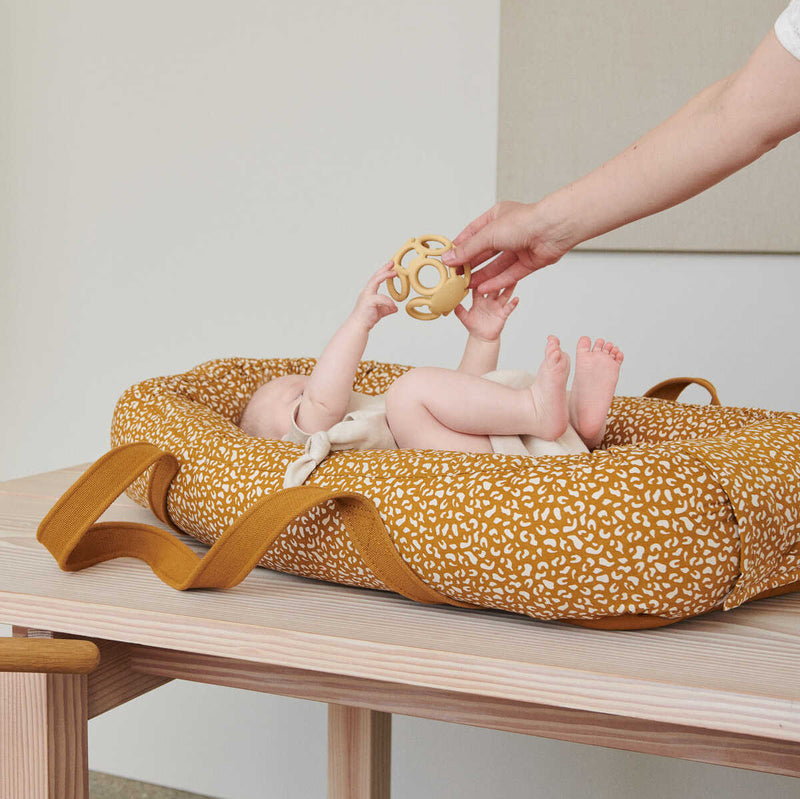 Liewood, babylift babynest Mini leo golden caramel - Bilde 2