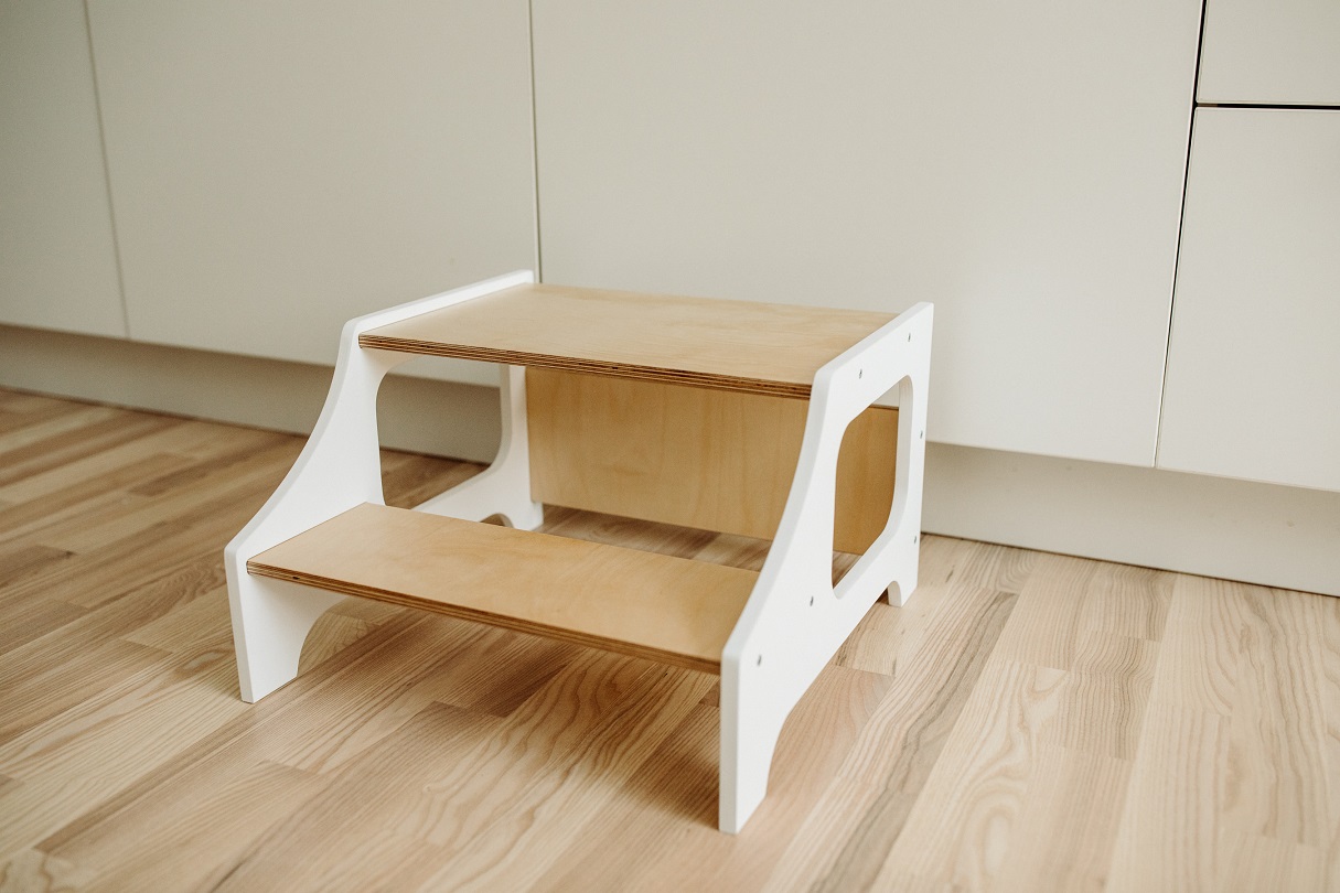 Duck Woodworks, Kjøkkenskammel hvit/natur