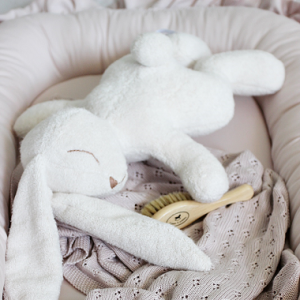 Cotton & Sweets, pudderrosa babynest i sateng