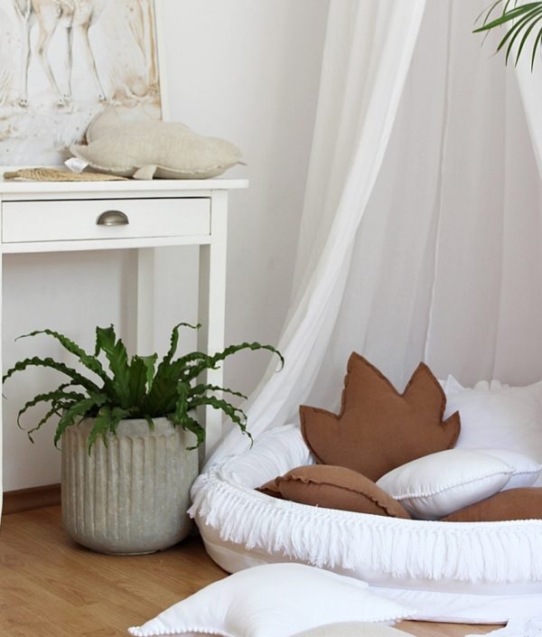 Hvit Cotton & Sweets boho junior nest