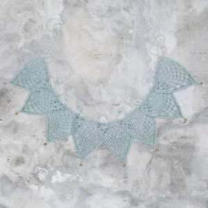 Numero 74, heklet vimpelslynge, Sweet blue