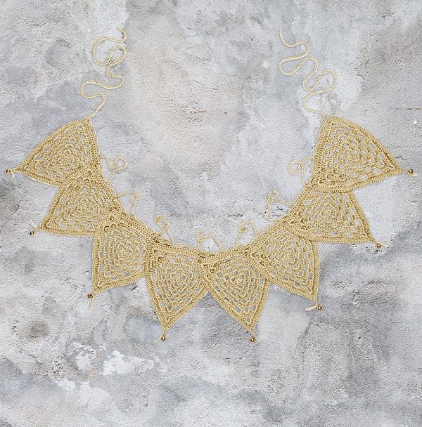Numero 74, heklet vimpelrekke, Mellow yellow