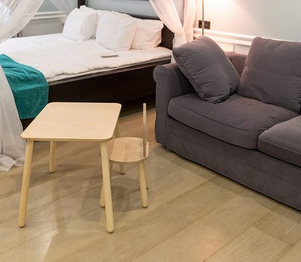 Møbelsett kaninstol med bord, natur
