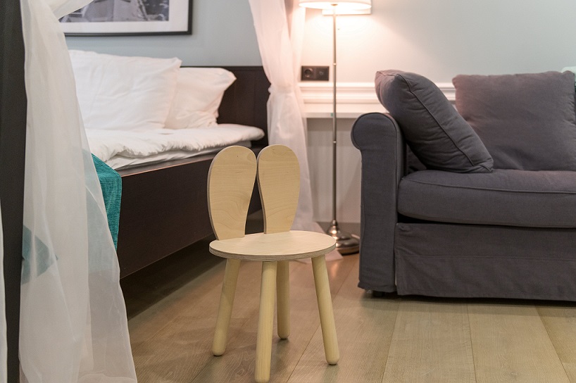 Møbelsett kaninstol med bord, natur - Bilde 3