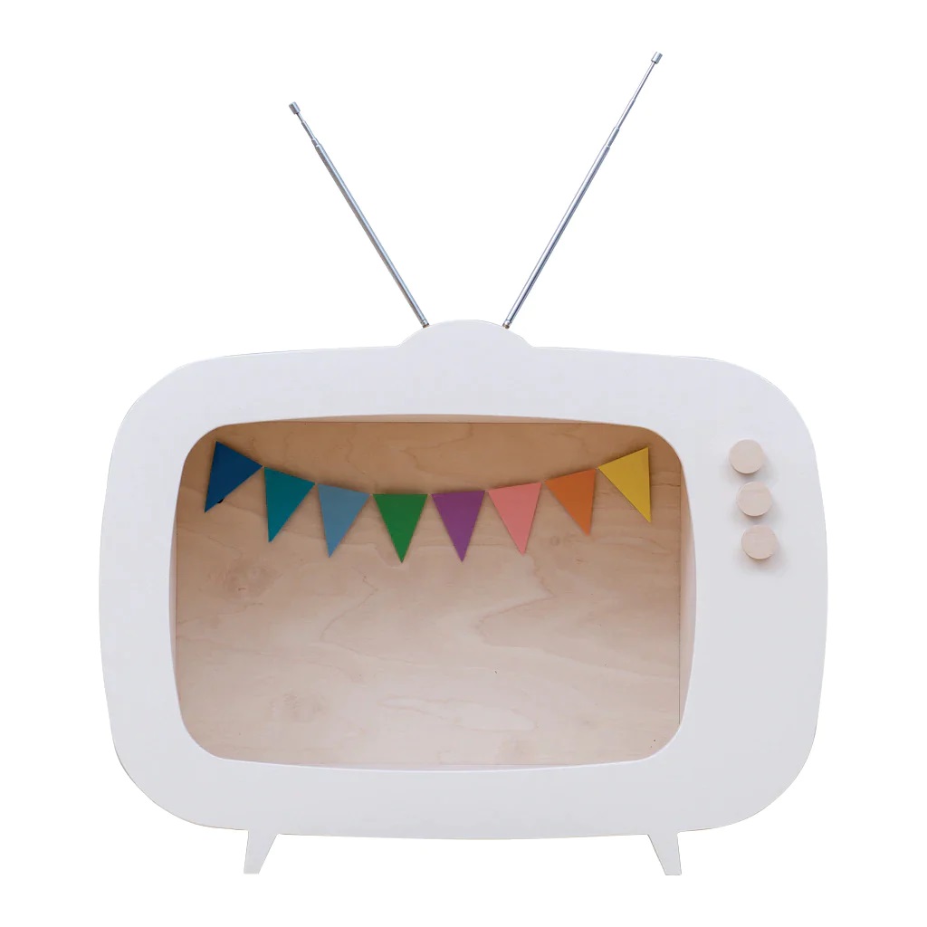 Up Warsaw, hylle tv, hvit
