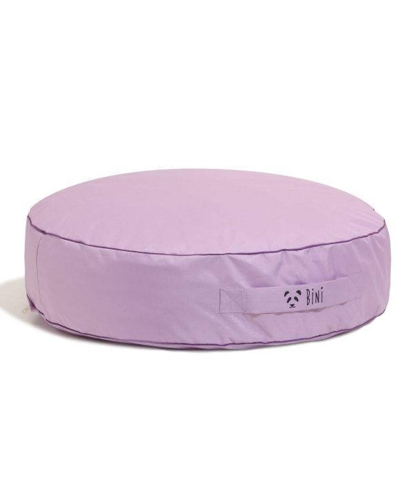 Bini, sittepoef utendørs, Lily