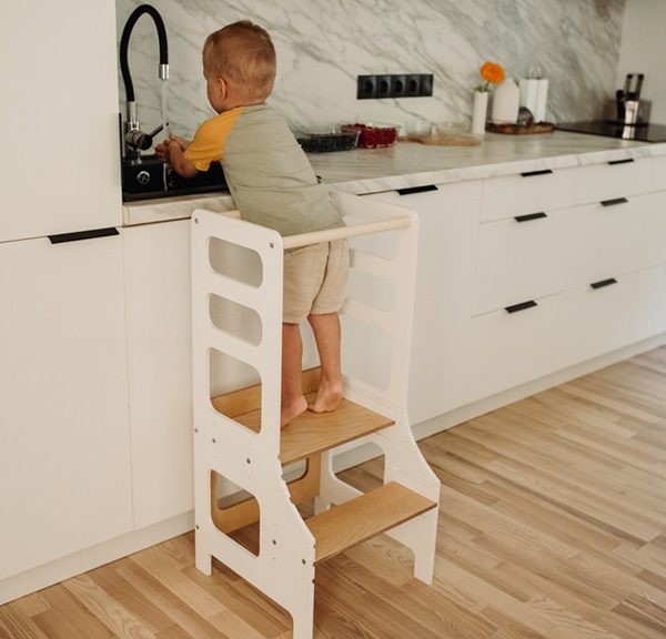 Duck Woodworks, Justerbar hjelpekrakk, hvit/natur