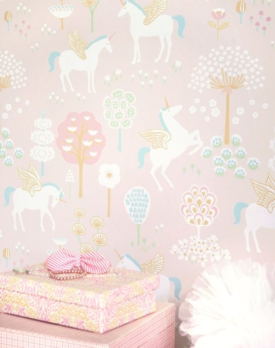 Majvillan, tapet til barnerommet True unicorns, rosa