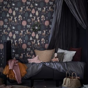 Majvillan, tapet til barnerommet Golden woods, deep grey