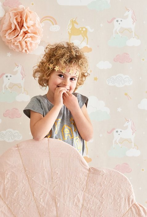 Majvillan, tapet til barnerommet Rainbow treasures, lovely pastel pink