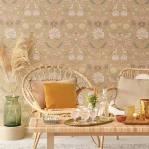 Majvillan, tapet til barnerommet June, honey beige