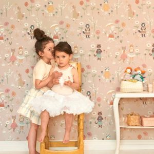 Majvillan, tapet til barnerommet Catwalk, sweet pink