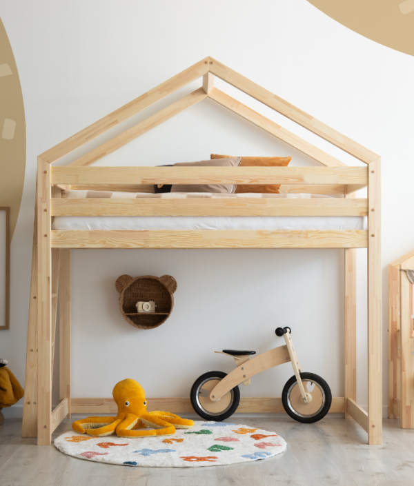 Hus seng loftseng, Mila DMPBA