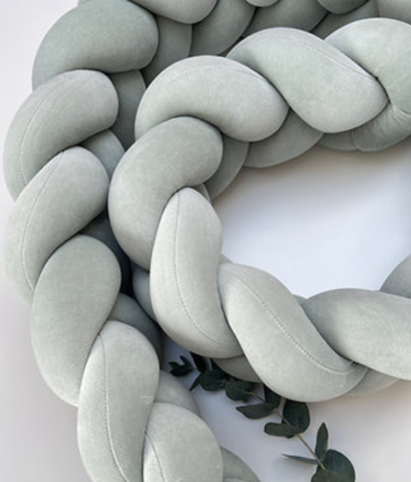 Sengehest flettet, Powder Mint